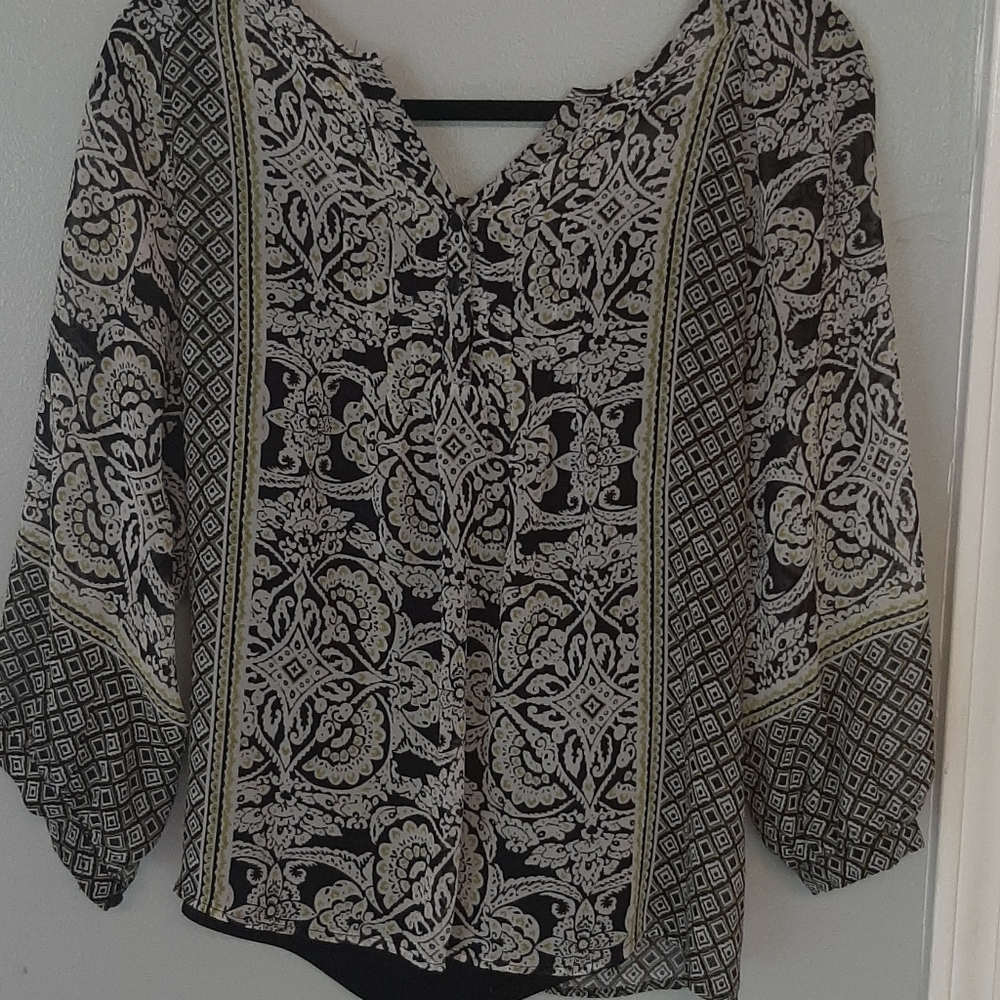 ❤️Sheer blouse